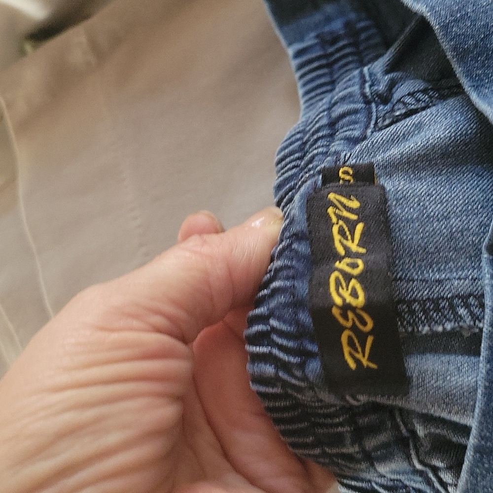 Jeans - Picture 5 of 6